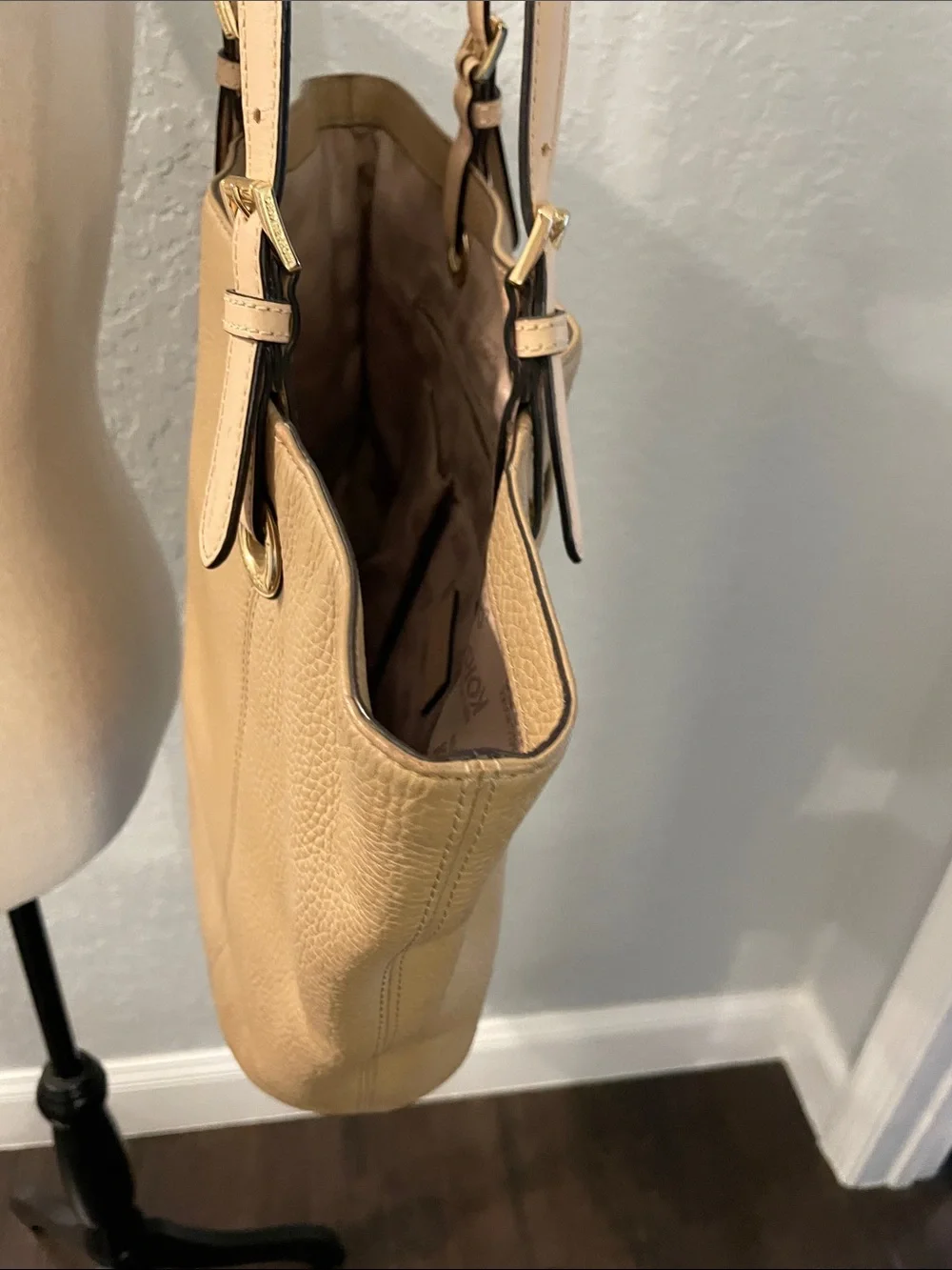 Michael Kors spacious pebbled